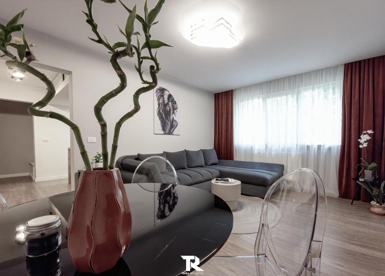 Apartamento Terra Suceava Exterior foto